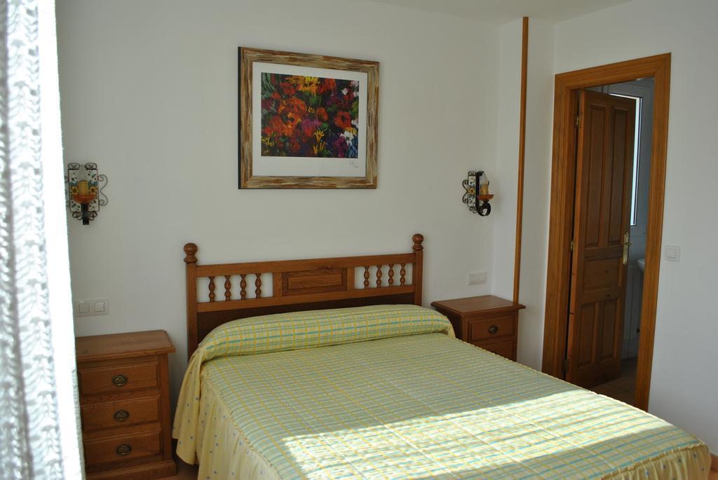 Fuente El Hayedo Hotell San Vicente De La Barquera Rom bilde